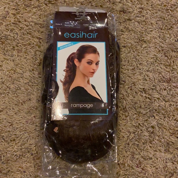 Wig - Picture 1 of 1